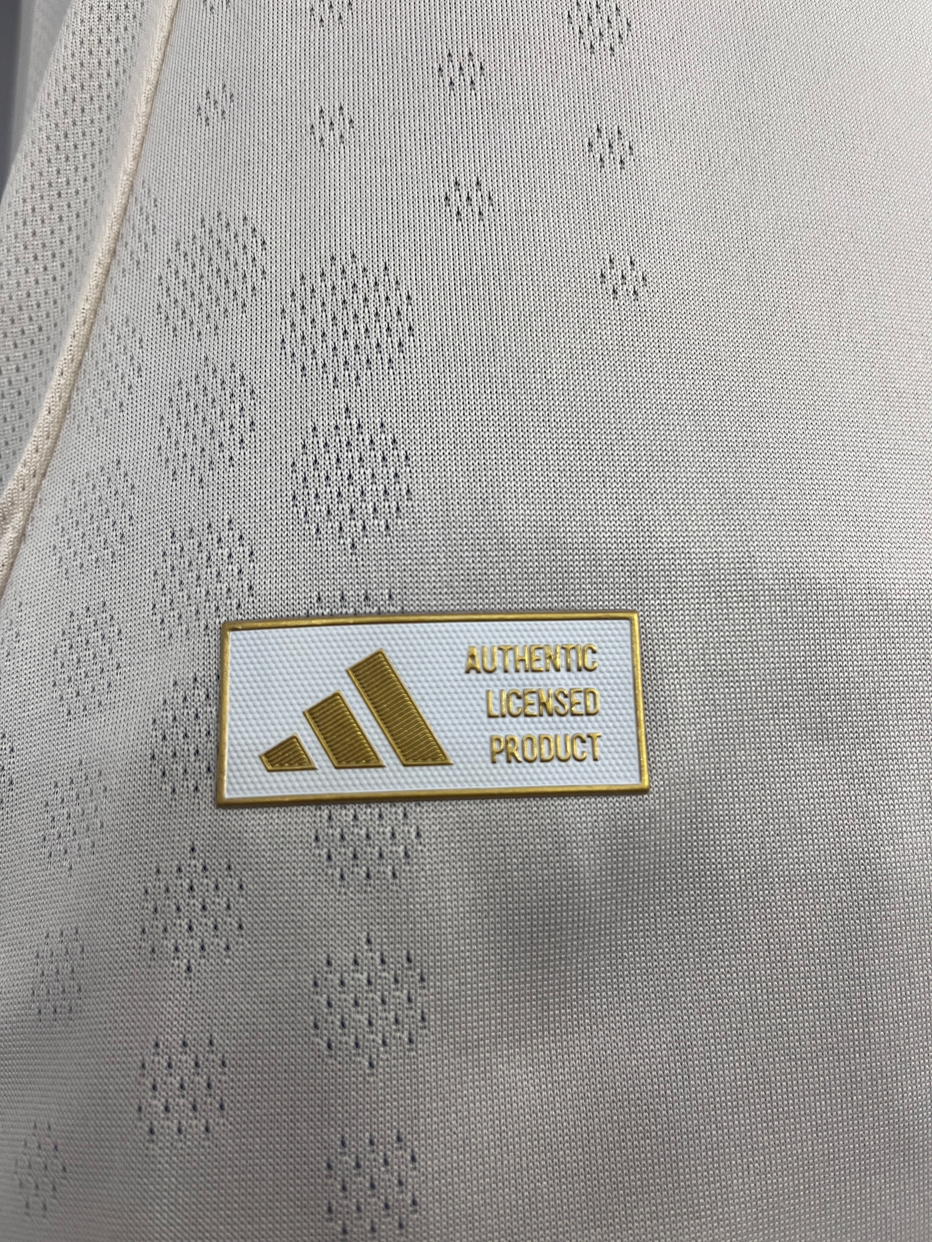 LIVERPOOL AUSWÄRTS 25/26