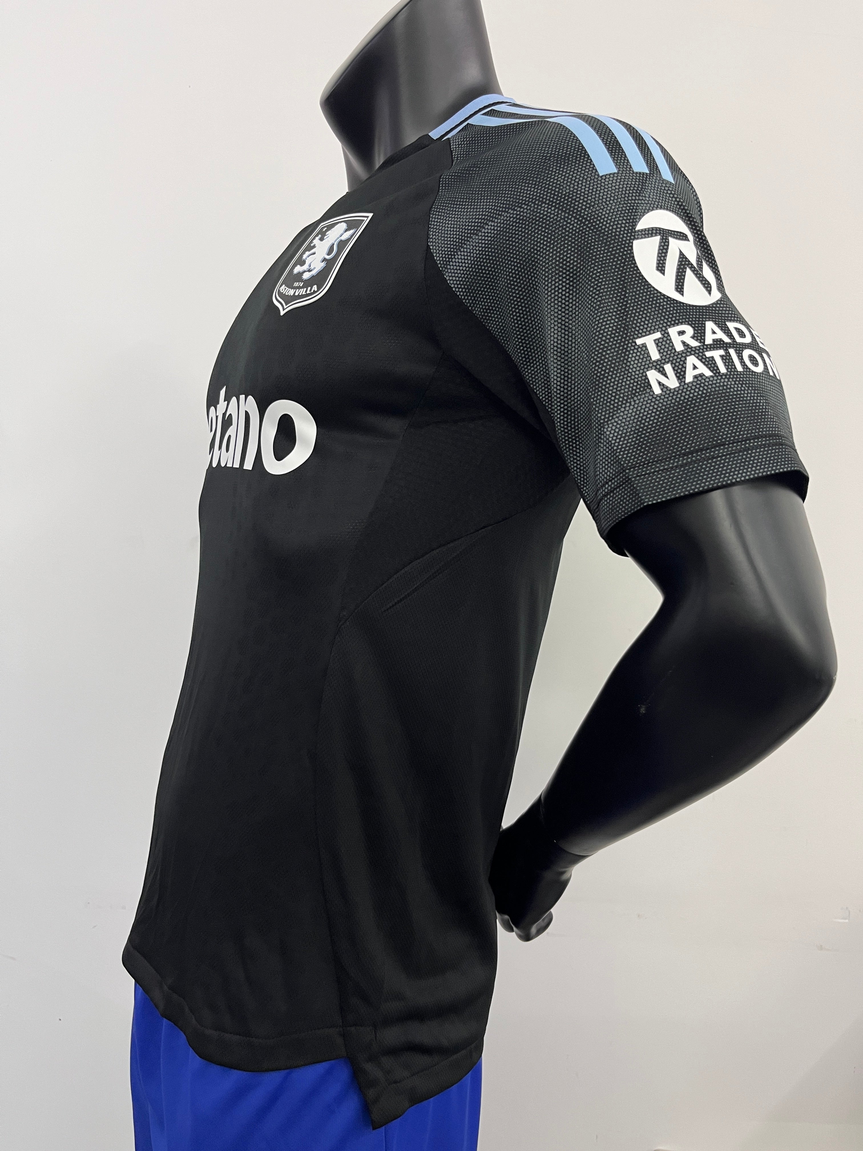 ASTON VILLA AUSWÄRTS 25/26
